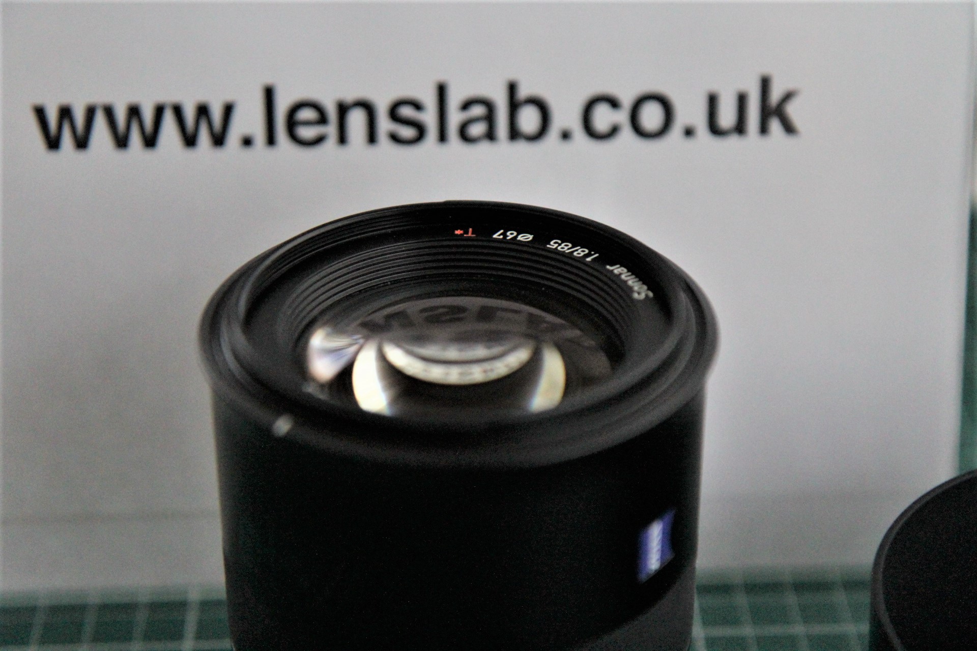 Zeiss 85mm f1.8 Batis Lens - Sony E Mount